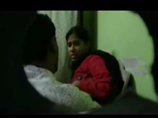 देसी टीचर और स्टूडेंट सेक्स फ़िल्म घोटाले छिपा हुआ कैमरा